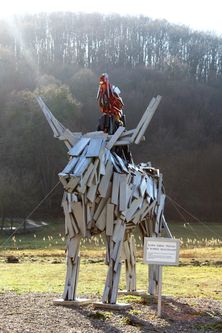 Szőke Gábor Miklós szobrászművész szobrai